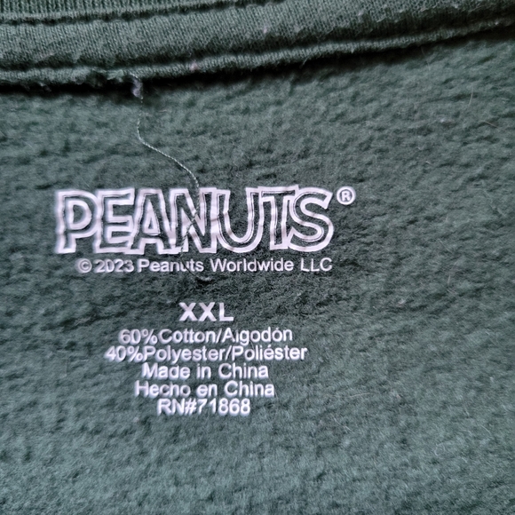 Peanuts Snoopy Christmas Long Sleeve Crew Neck Sweatshirt Green Men's 2XL - Picture 4 of 5